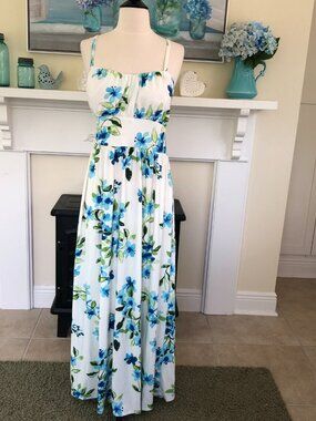 Jamie & Layla Blue Floral Maxi Halter Racer Back Summer Dress PXL